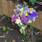 Ramo de novia con siemprevivas, limonium, paniculata y toques de craspedia