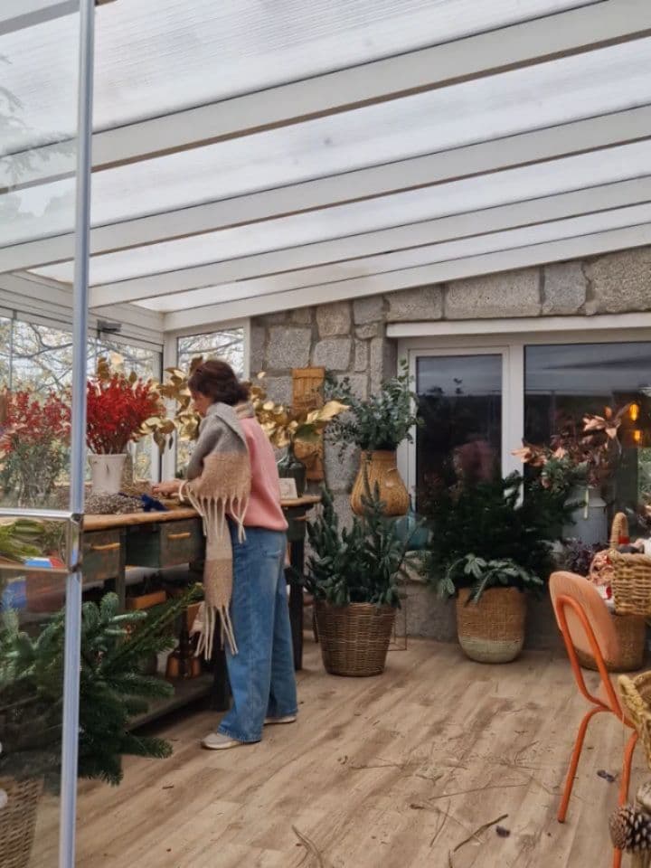 MERCADO NAVIDEÑO DE FLORES EN MI CASA TALLER

Sábado y domingo de 11 a 17h
Lugar