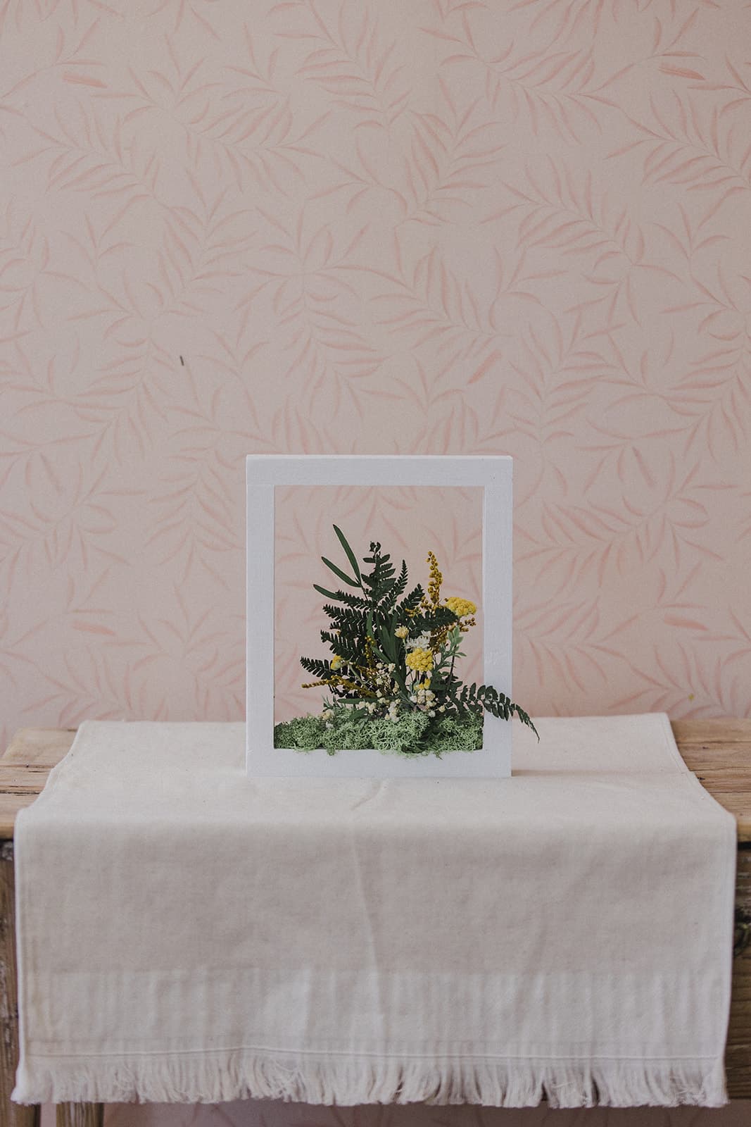 Marco floral blanco