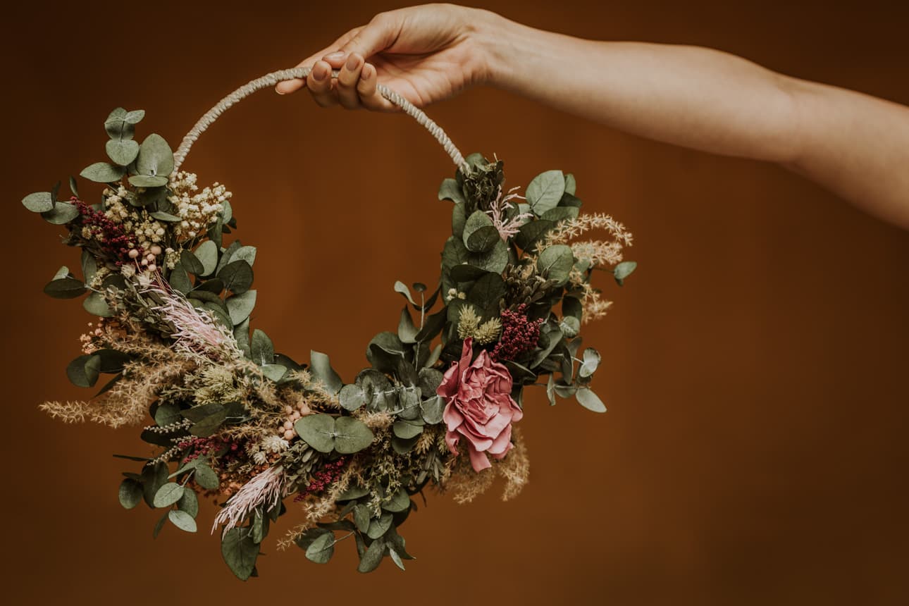 Hoop bouquet 5
