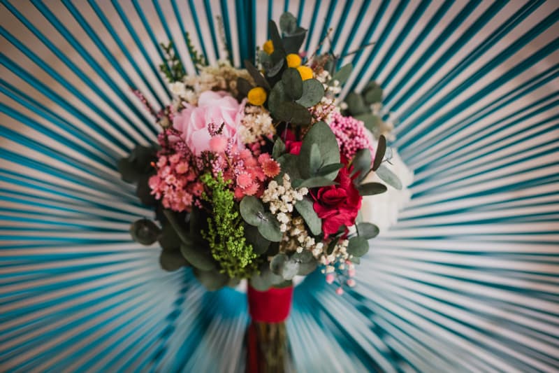 ¿Ramo de flores preservadas o naturales?