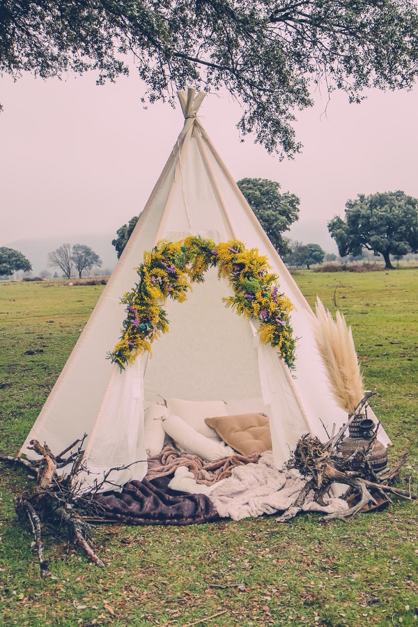 Decoración de bodas estilo apache