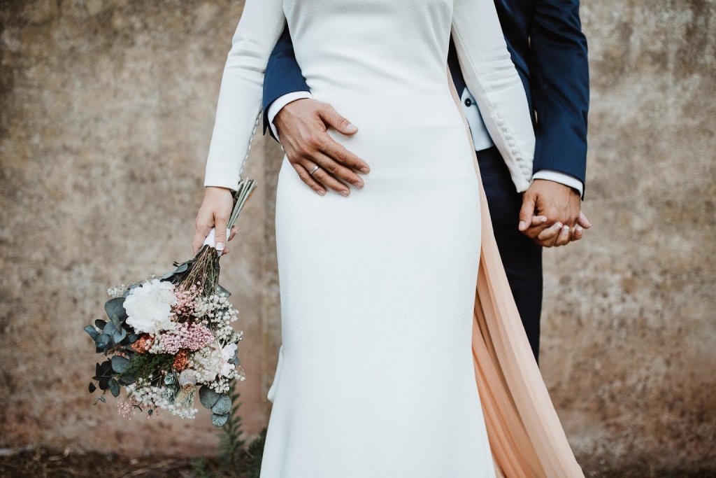 Ramo de novia preservado, con eucalipto, flores silvestres, paniculata, flor de arroz y hortensia