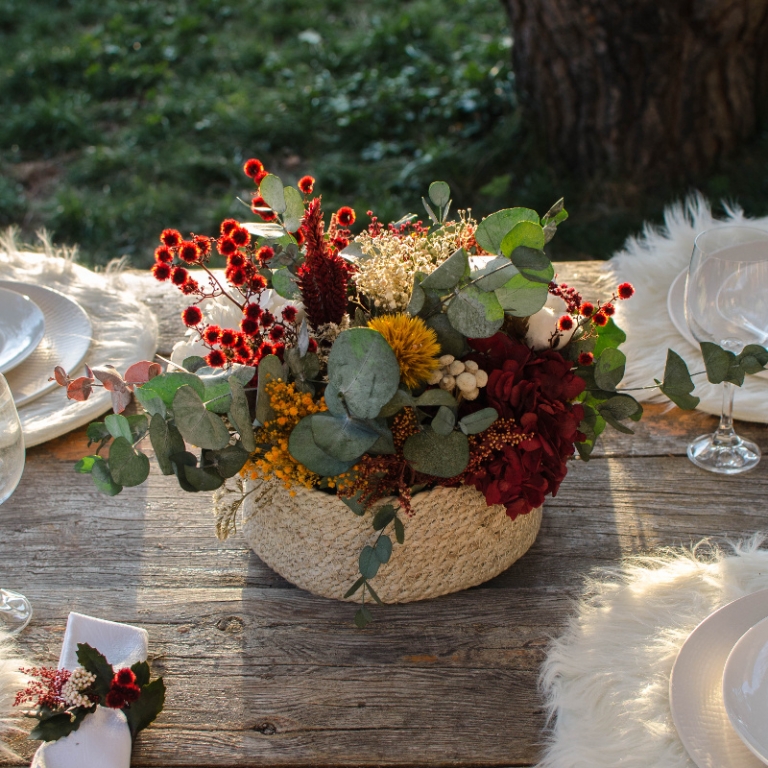 Decoración de navidad con flores preservadas