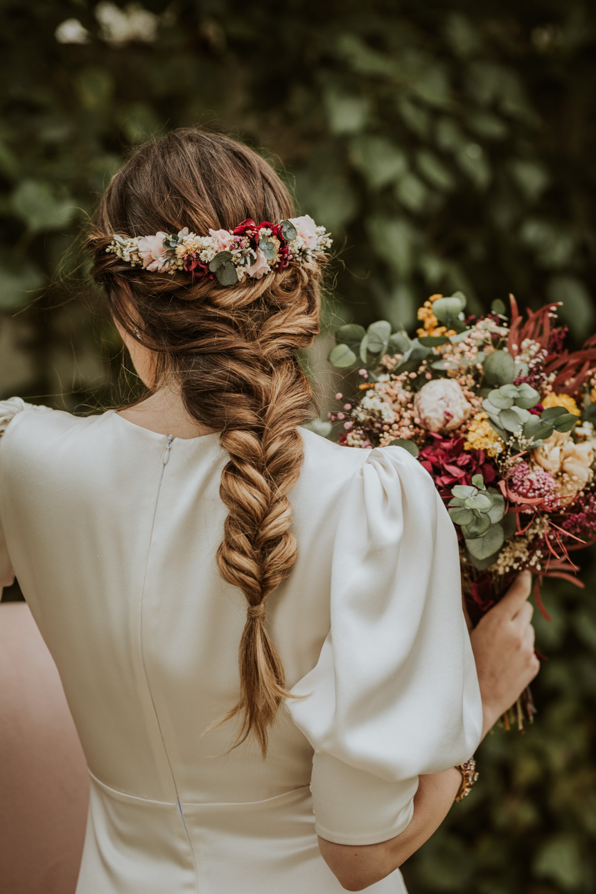 Tocados y coronas de novia - Flores en el Columpio