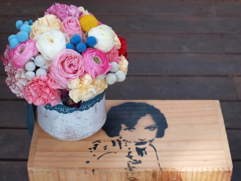 La dama de los ranúnculos La dama de los ranúnculos