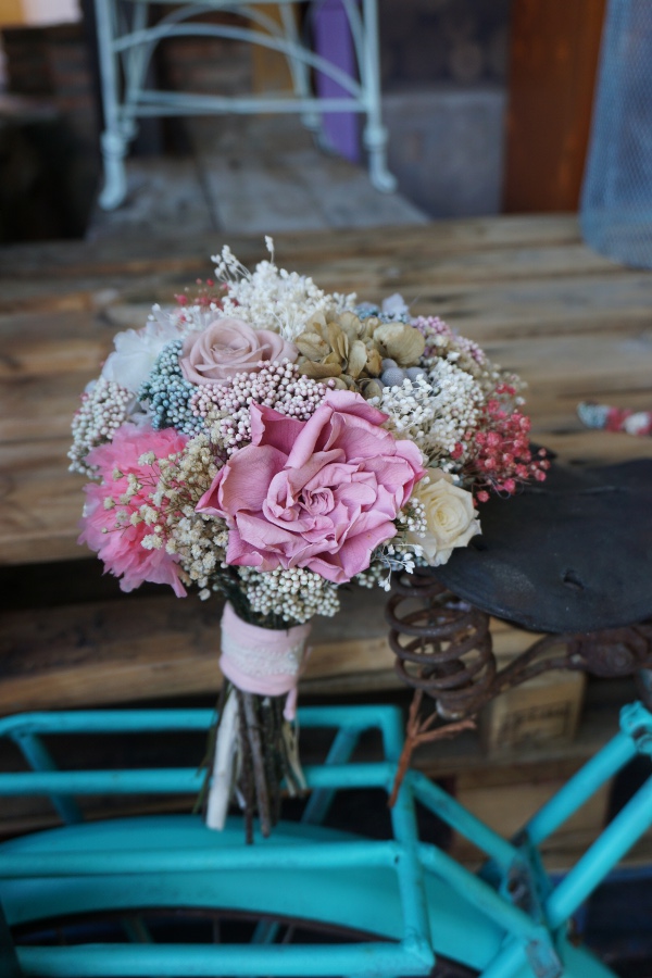 Bouquet romántico con gardenia