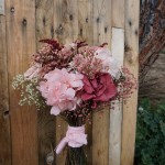 Ramo de novia romántico en tonos pastel