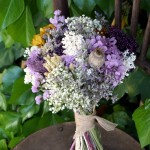 Ramo de novia con flores preservadas (hortensias, lavanda, …)y secas (limonium, trigo, siemprevivas, …)