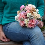 Ramo de novia con rosas de pitiminí y brunia