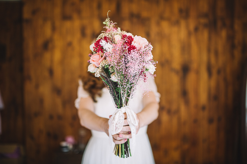 Ramo preservado silvestre con rosas ramificadas